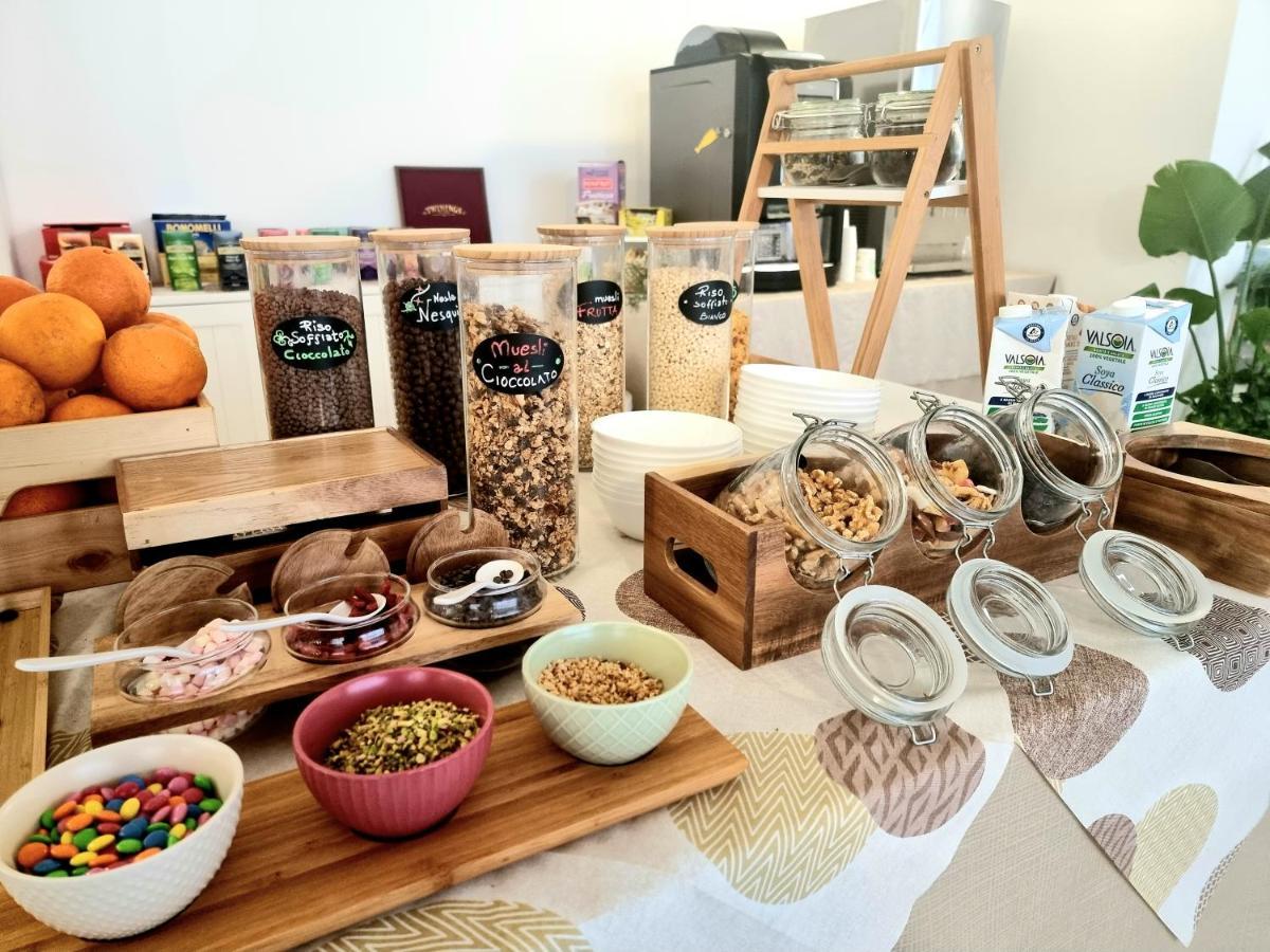 מילאנו מריטימה Hotel Elefantino Grey - Free Breakfast & Brunch Until 13-00 - Vicinissimi A Mirabilandia מראה חיצוני תמונה